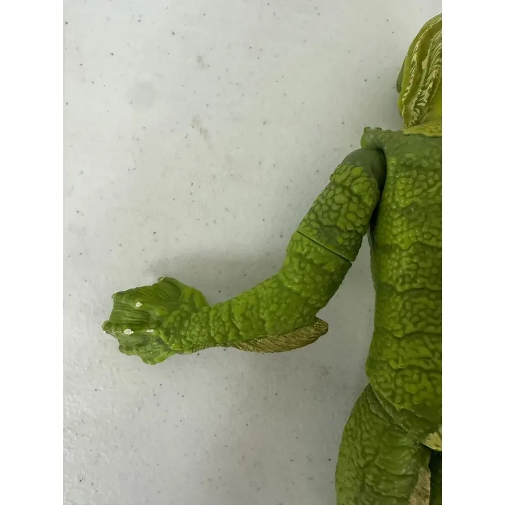 The Creature From The Black Lagoon Hasbro Universal Studios Monsters 12 1998 A7
